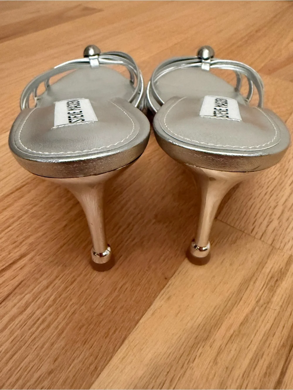 New! Steve Madden Silver Celina Sandal in Silver, sz. 8 - Picture 2 of 4
